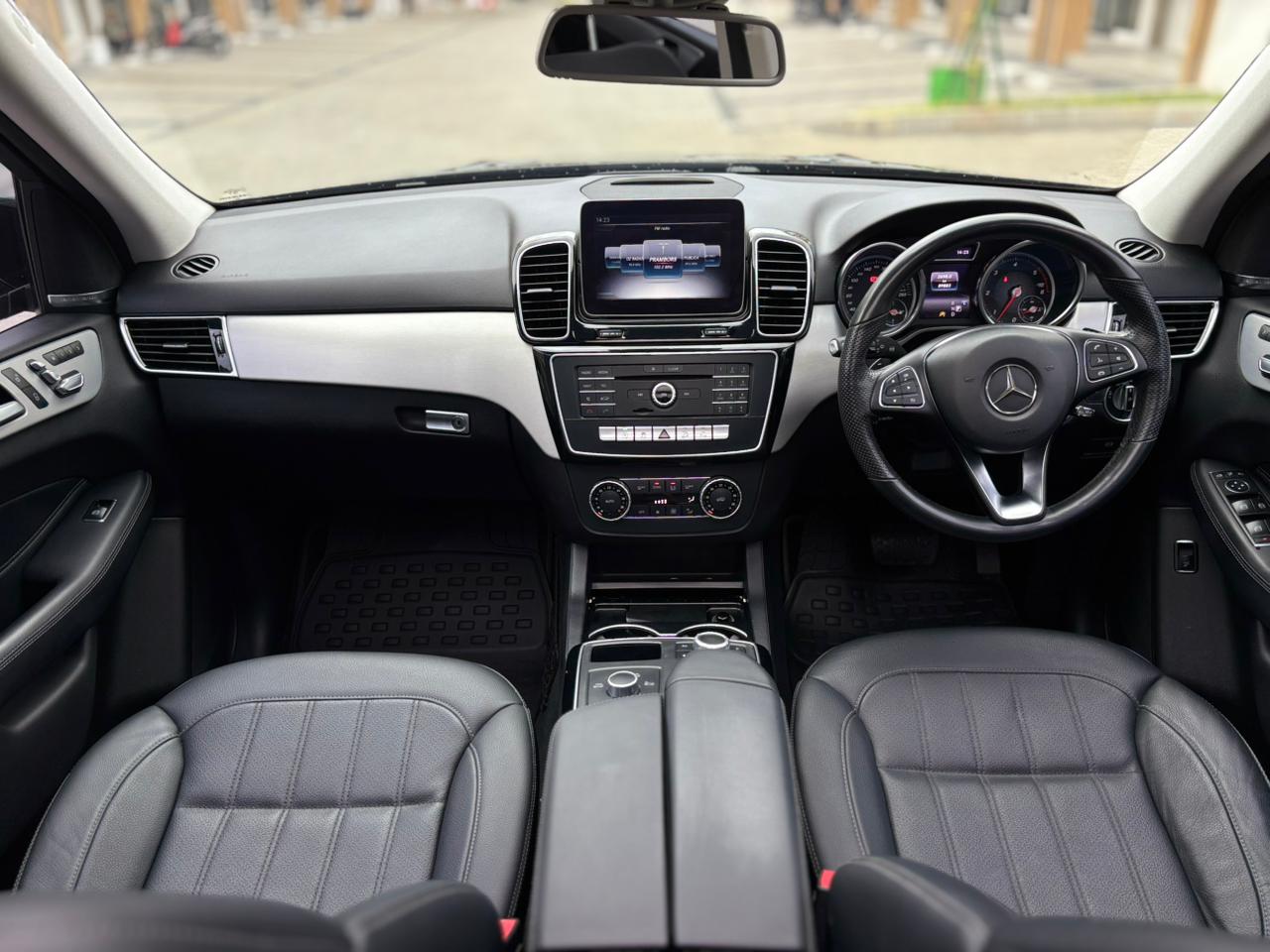Mercedez Benz GLE 250D  2018